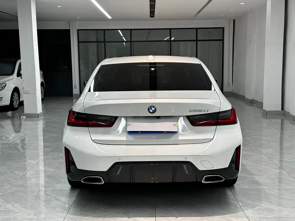 BMW 3 Series 2023 325Li M Sports Package купить на сайте DeffCars