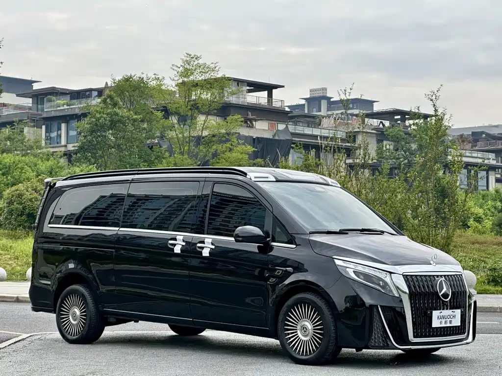 Vito 2024 2.0T Business Edition 7 seats купить на сайте DeffCars