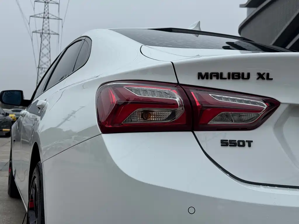 Malibu XL 2021 Redline 550T automatic sharp version купить на сайте DeffCars
