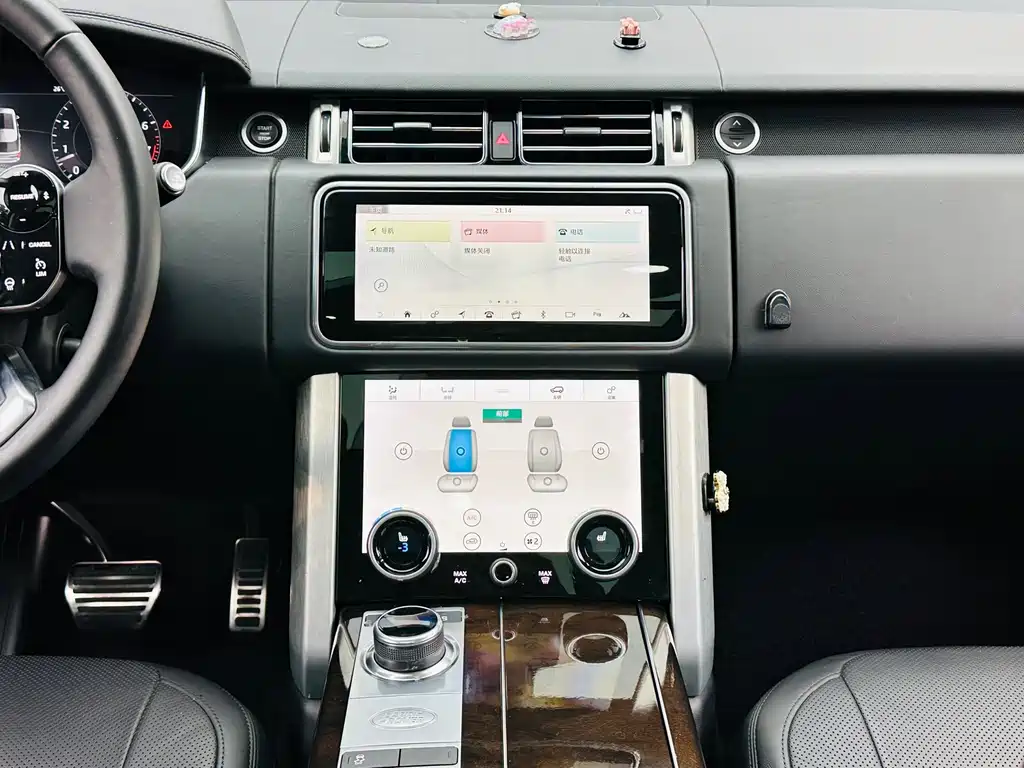 Range Rover 2021 3.0 L6 Legend Extended Classic Edition купить на сайте DeffCars