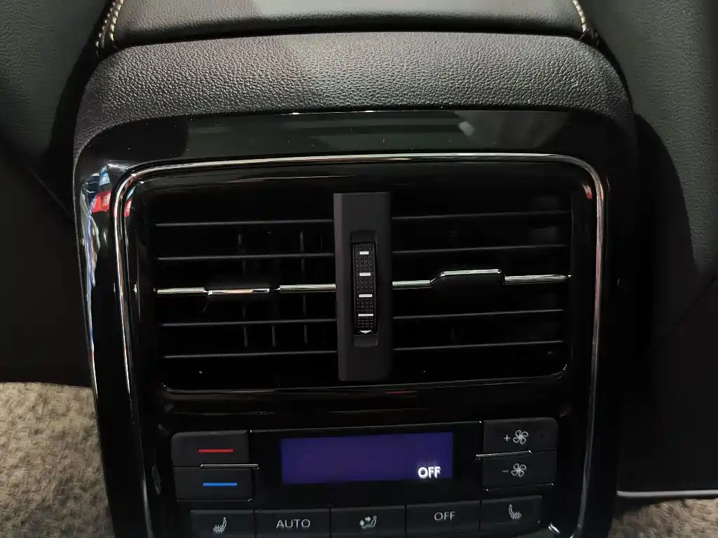 Passat 2019 330TSI Premium Edition National V купить на сайте DeffCars