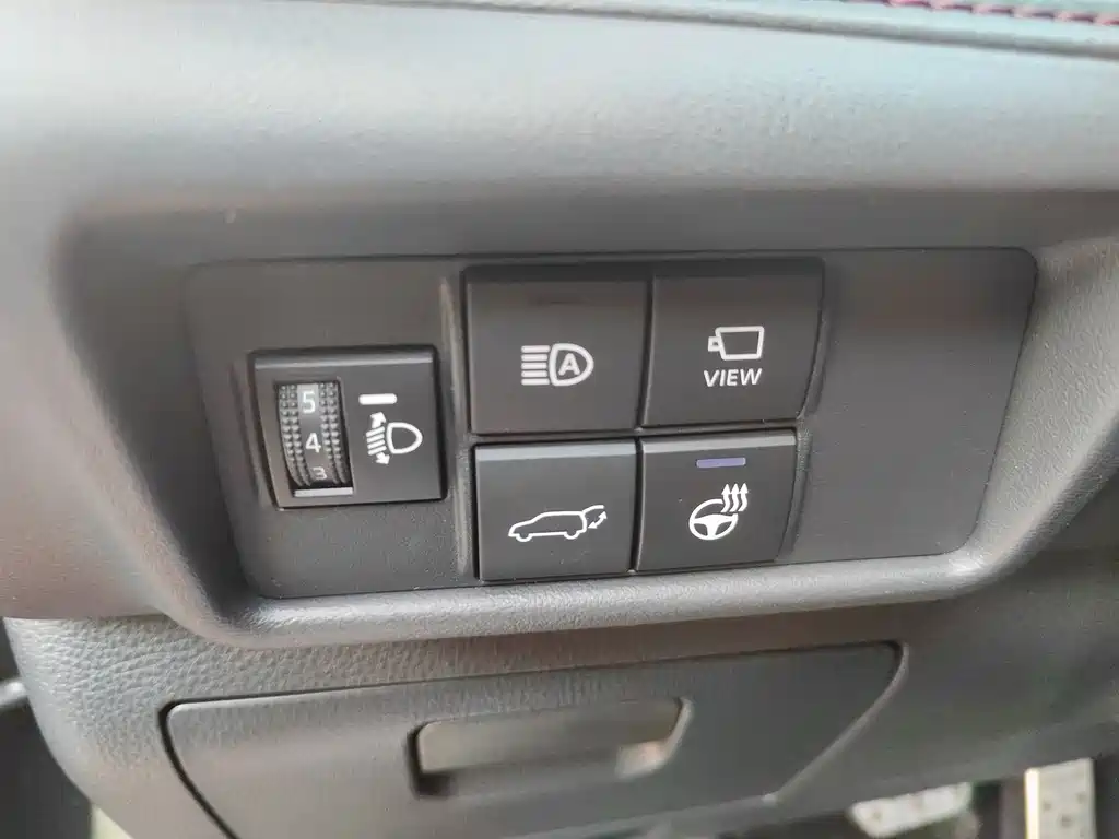 Crown Lufang 2021 2.5L HEV four-wheel drive flagship version купить на сайте DeffCars