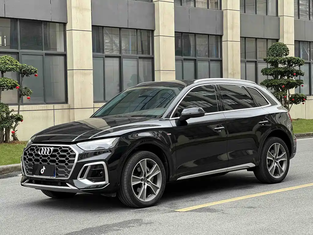 Audi Q5L 2021 45 TFSI luxury and dynamic model купить на сайте DeffCars