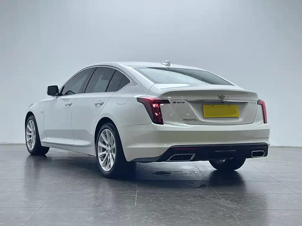 Cadillac CT5 2022 28T Fashion Model купить на сайте DeffCars