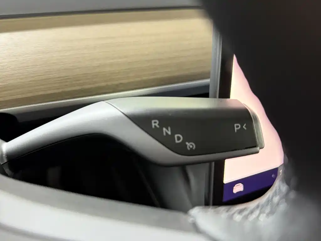 Model Y 2022 facelift rear-wheel drive version купить на сайте DeffCars