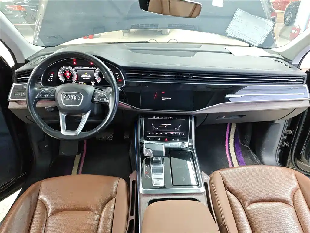 Audi Q7 2023 45 TFSI quattro S line sports купить на сайте DeffCars