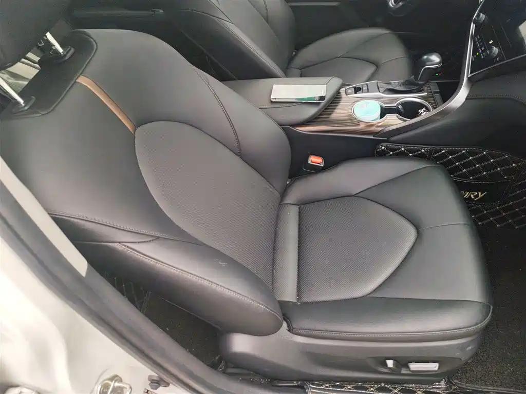 Camry 2019 facelift 2.0G Deluxe Edition купить на сайте DeffCars