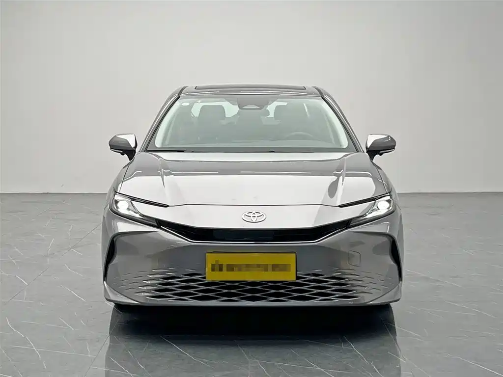 Camry 2026 2.0E Elite Edition купить на сайте DeffCars