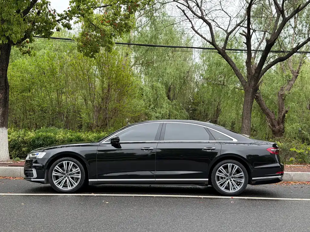 Audi A8 2021 A8L 55 TFSI quattro premium model купить на сайте DeffCars