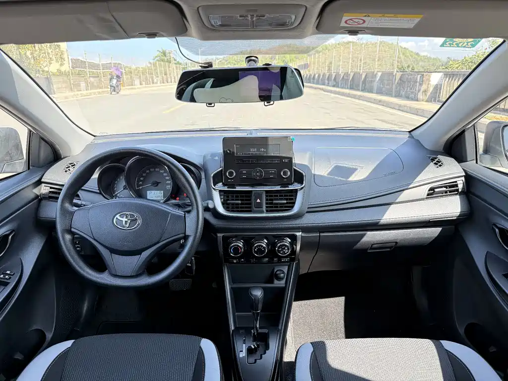 YARiS L Zhixuan 2020 1.5L CVT leading version купить на сайте DeffCars