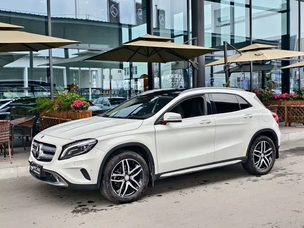 Mercedes-Benz GLA 2017 GLA 200 Dynamic купить на сайте DeffCars
