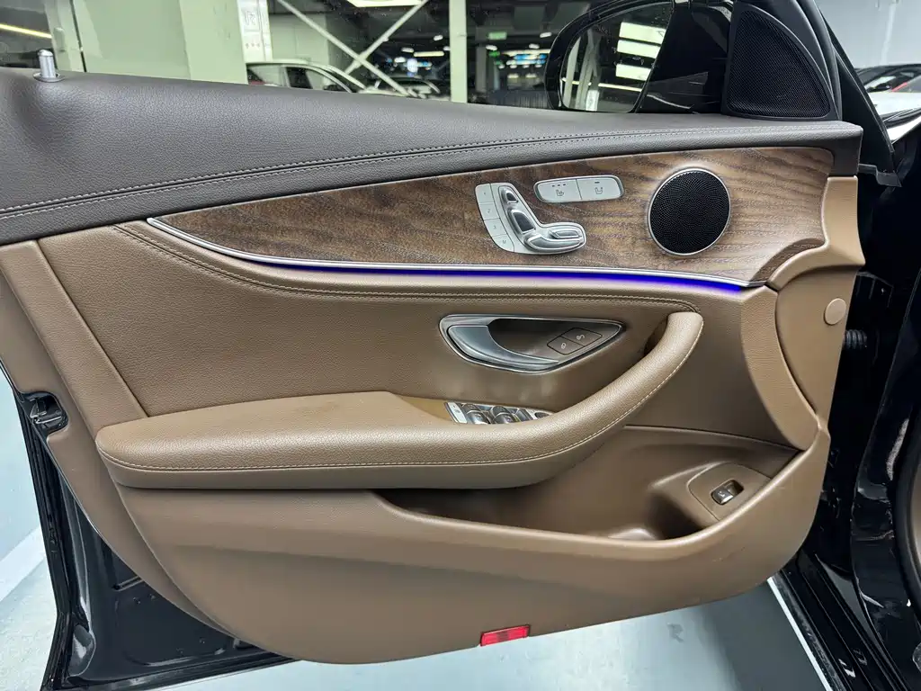 Mercedes-Benz E-Class 2023 E 300 L Fashion купить на сайте DeffCars