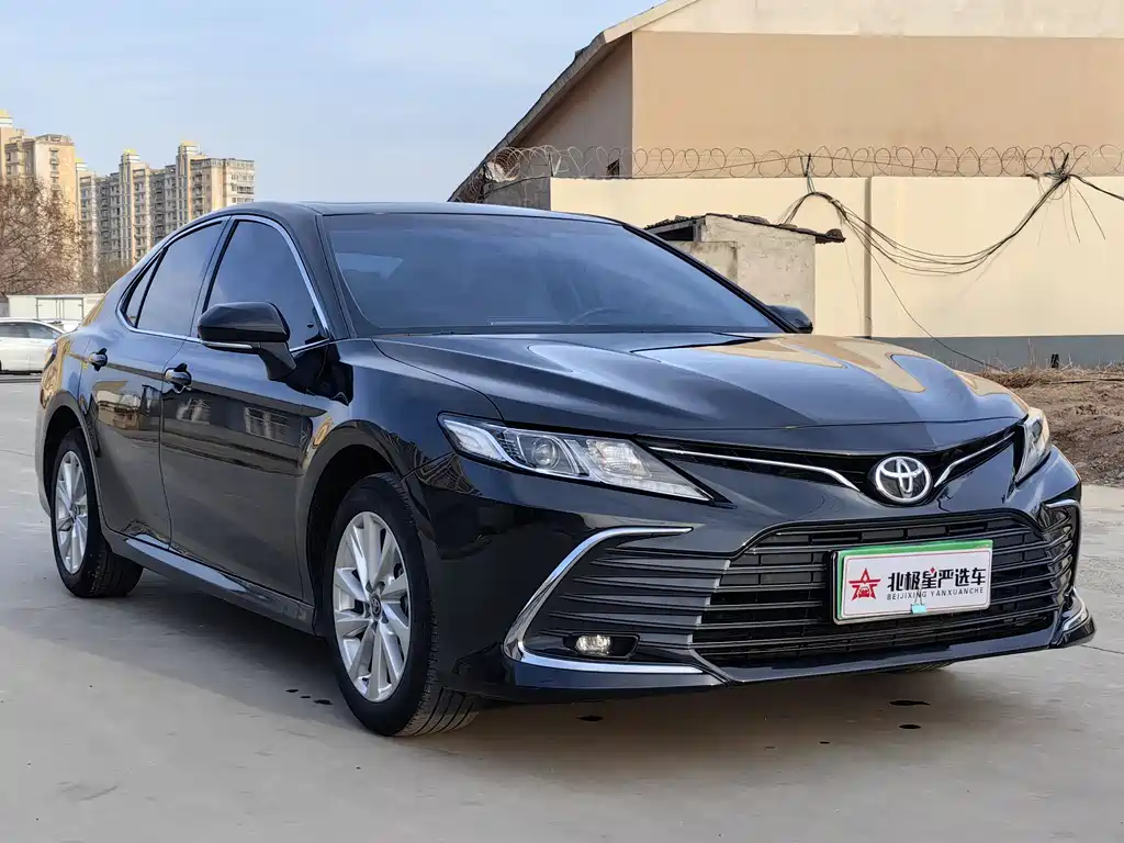 Camry 2022 2.0GVP Leading Edition купить на сайте DeffCars