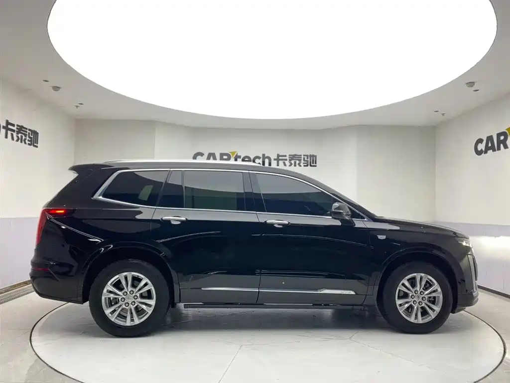 Cadillac XT6 2021 2.0T seven-seat four-wheel drive stylish model купить на сайте DeffCars