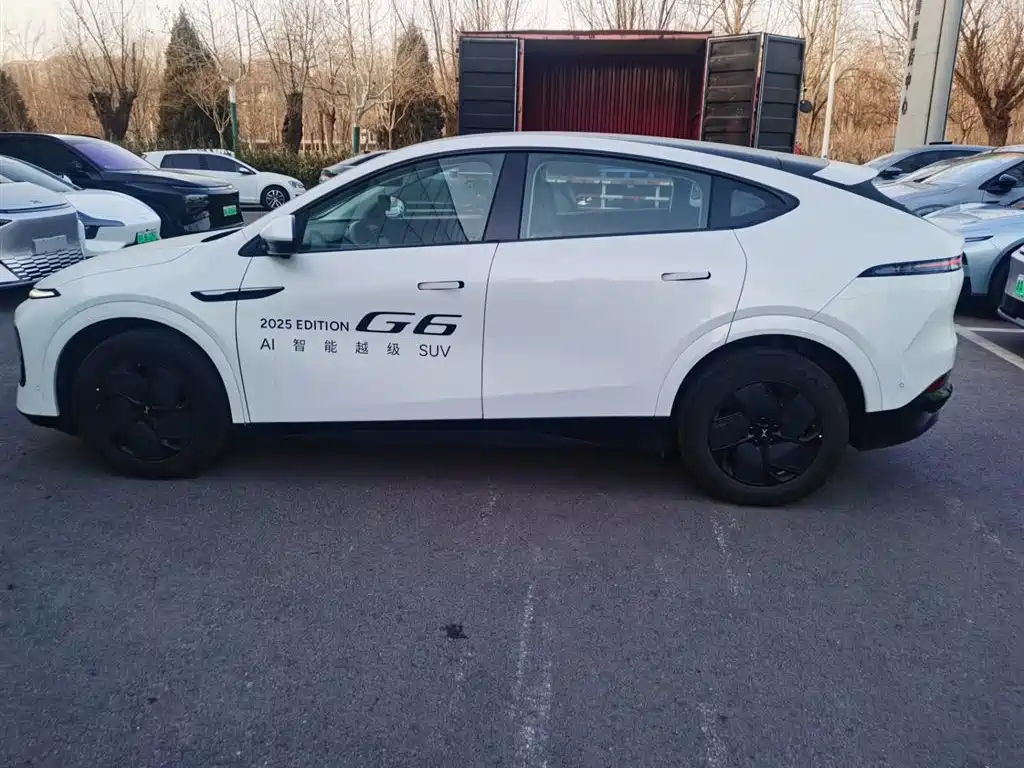 Xpeng G6 2025 model 625 long battery life Max flagship version купить на сайте DeffCars
