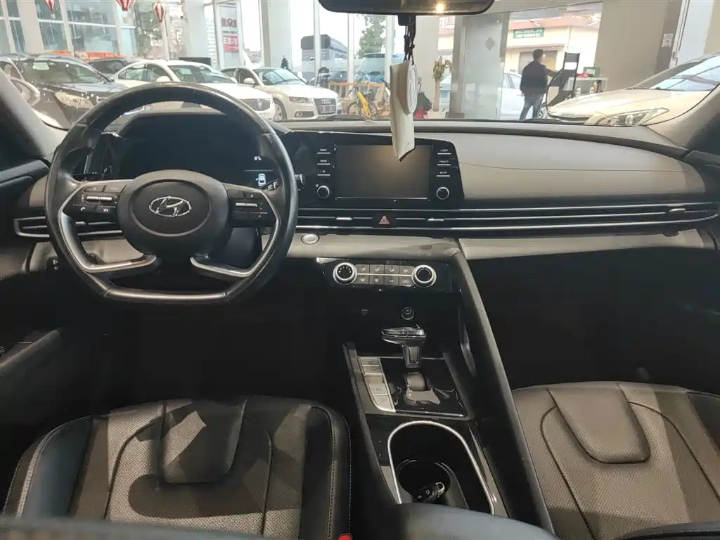 Elantra 2021 1.5L CVT GLX Elite Edition купить на сайте DeffCars