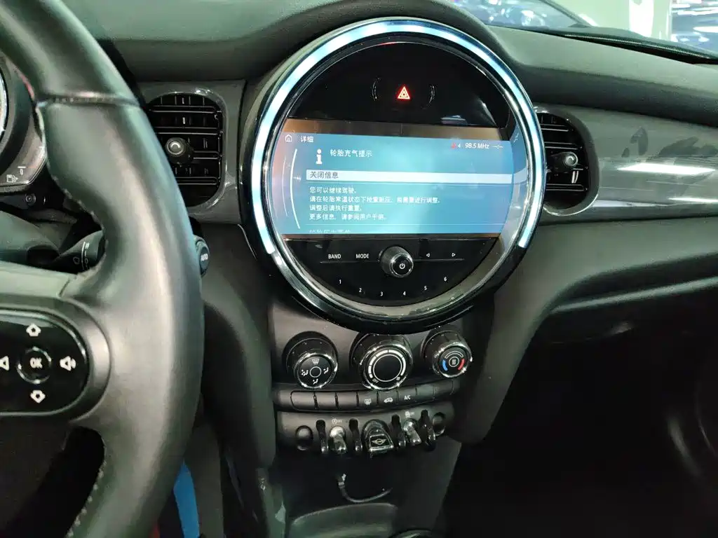 Mini 2022 facelift 1.5T ONE купить на сайте DeffCars
