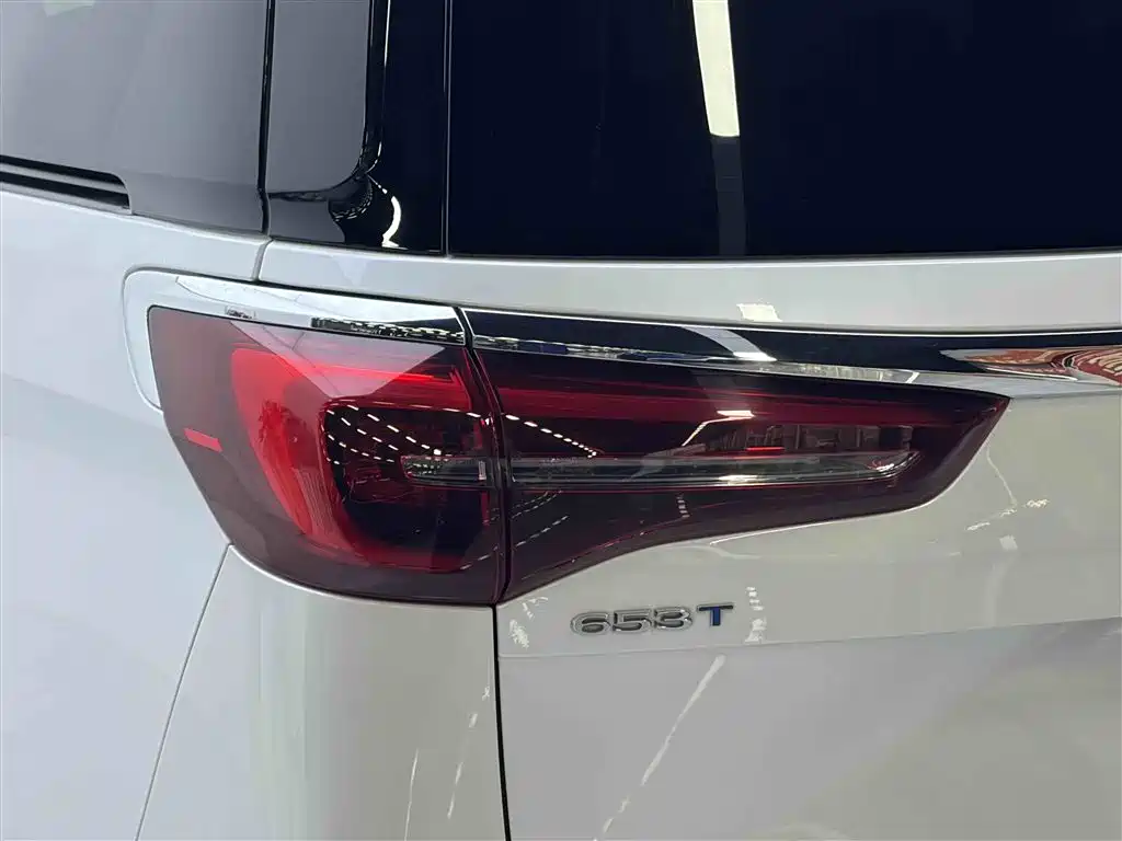 Buick GL8 2022 ES Lu Zun 653T Exclusive Type купить на сайте DeffCars