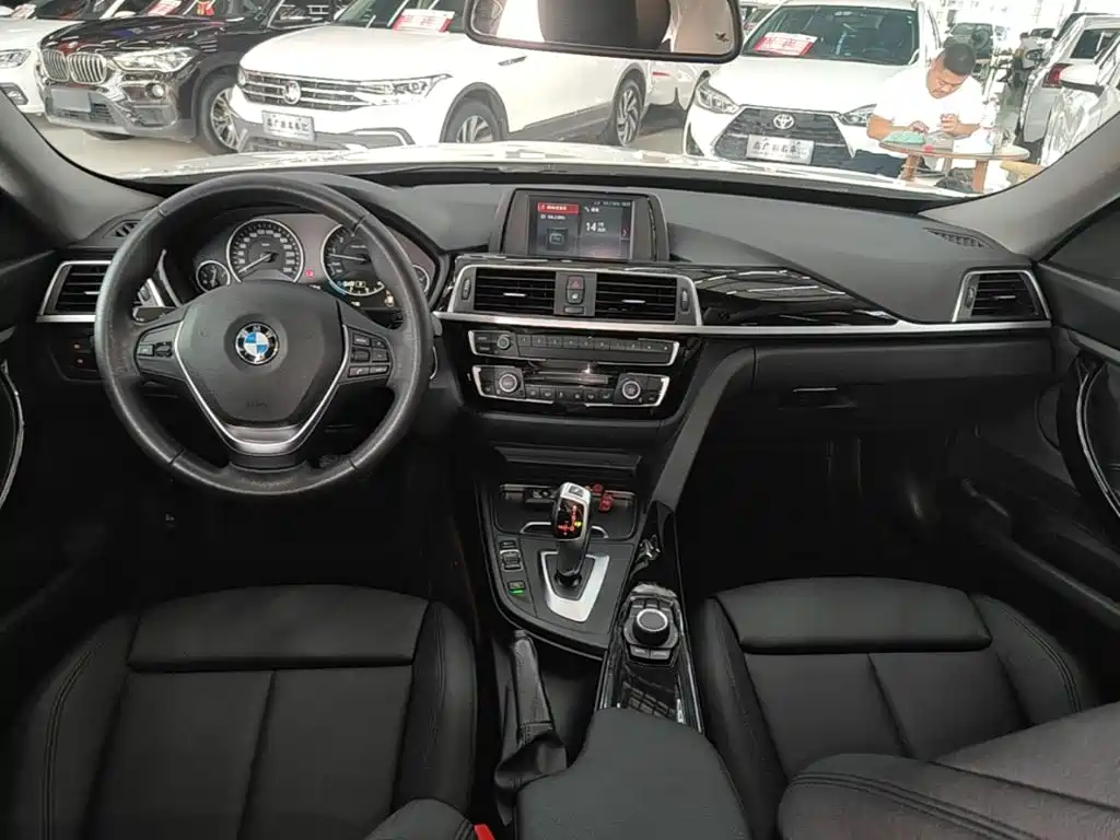 BMW 3 Series GT 2018 320i Fashion Model купить на сайте DeffCars