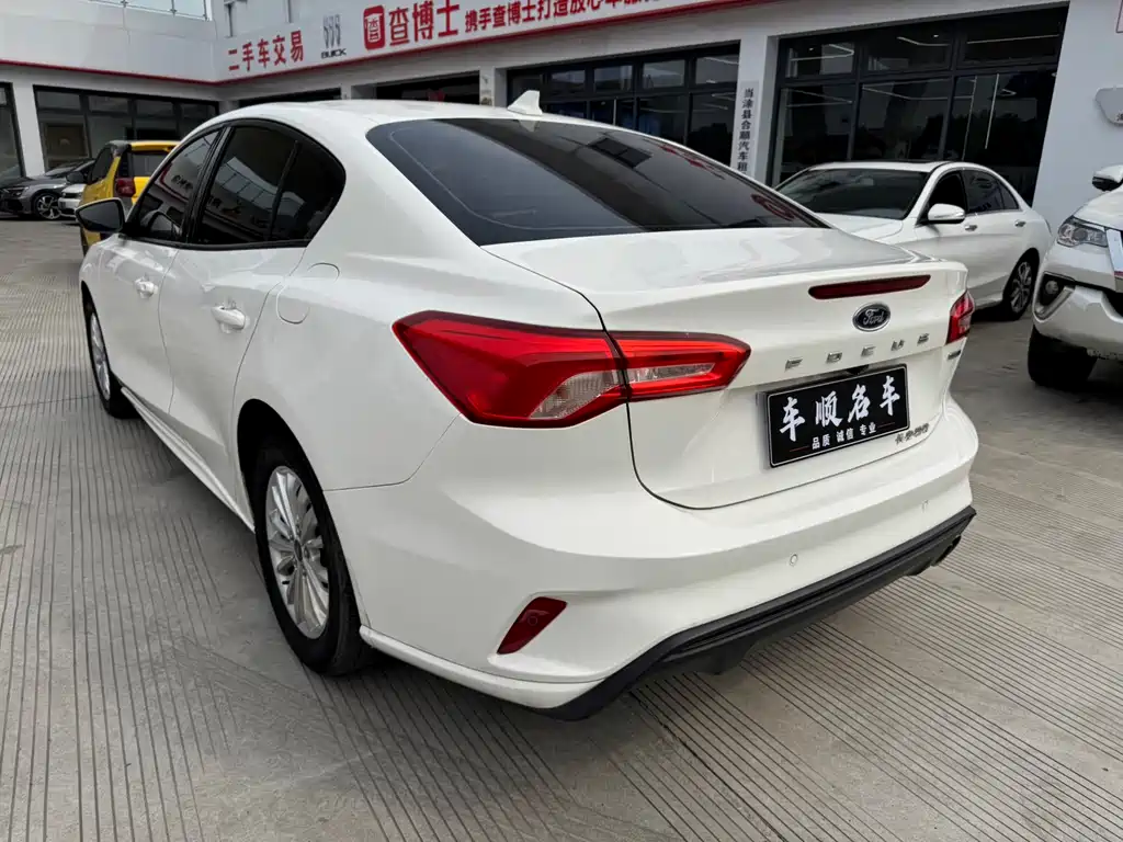 Focus 2020 Sedan EcoBoost 180 Automatic NeochaEDGE купить на сайте DeffCars