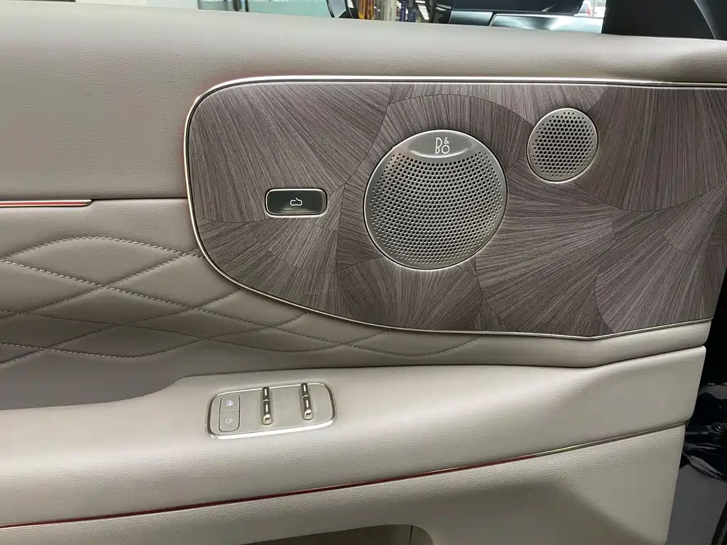 Zhiji LS9 2026 52 Ultra купить на сайте DeffCars