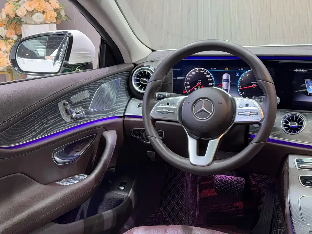 Mercedes-Benz CLS 2020 CLS 300 luxury model купить на сайте DeffCars