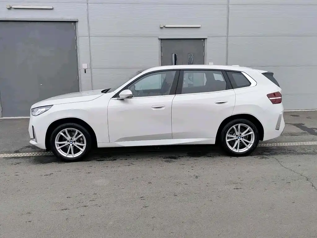 BMW X3 2025 xDrive25L Luxury Package купить на сайте DeffCars