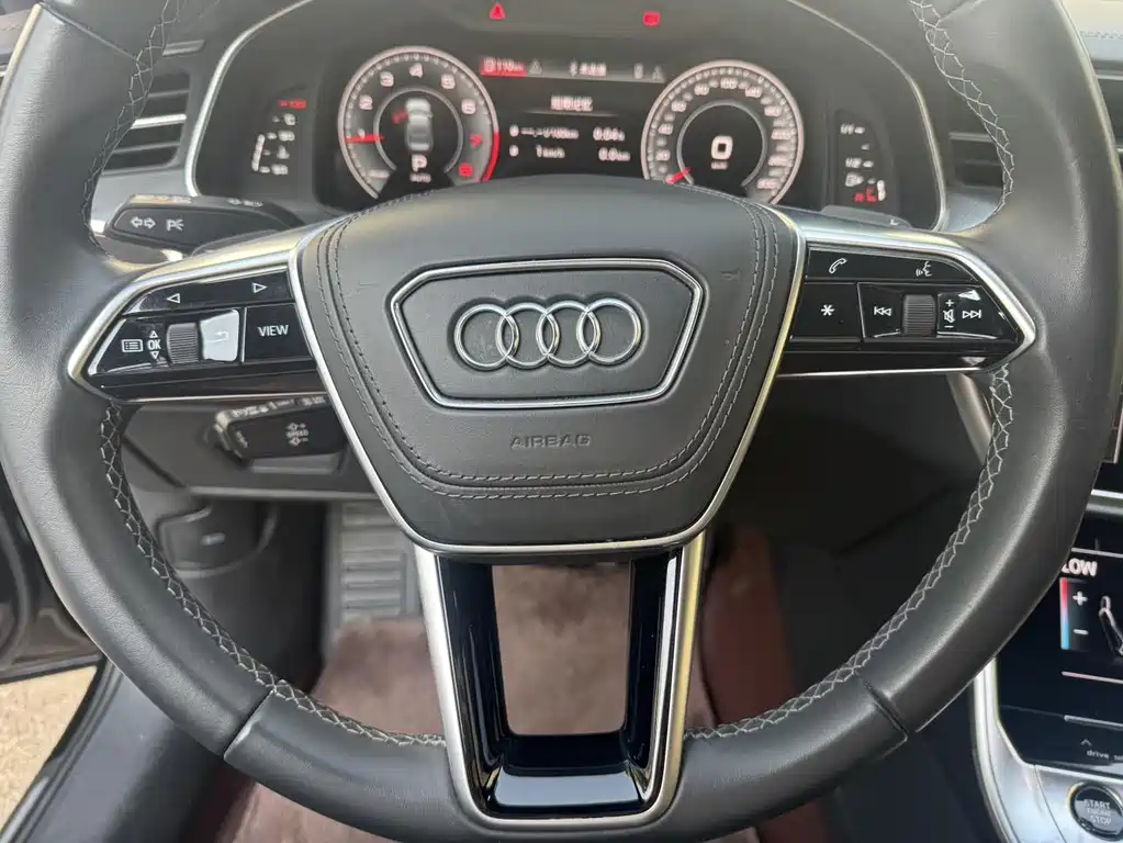 Audi A6L 2024 45 TFSI Premium Dynamic Model купить на сайте DeffCars