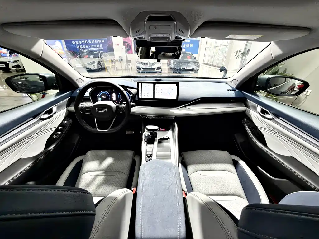Xingrui 2023 2.0TD Premium Model купить на сайте DeffCars