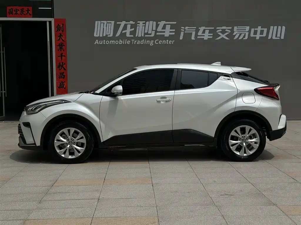 Yize IZOA 2021 2.0L Yixiang Edition купить на сайте DeffCars