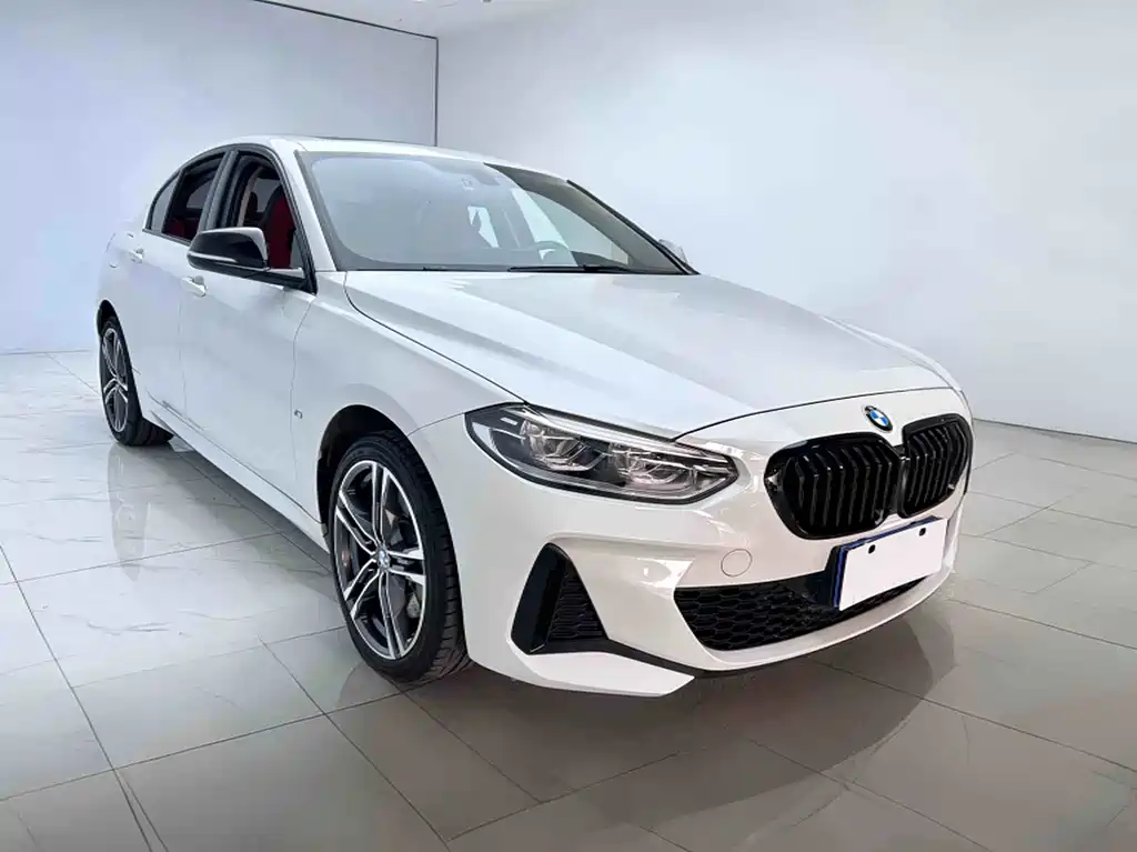 BMW 1 Series 2021 facelift 125i M Sports Night Edition купить на сайте DeffCars