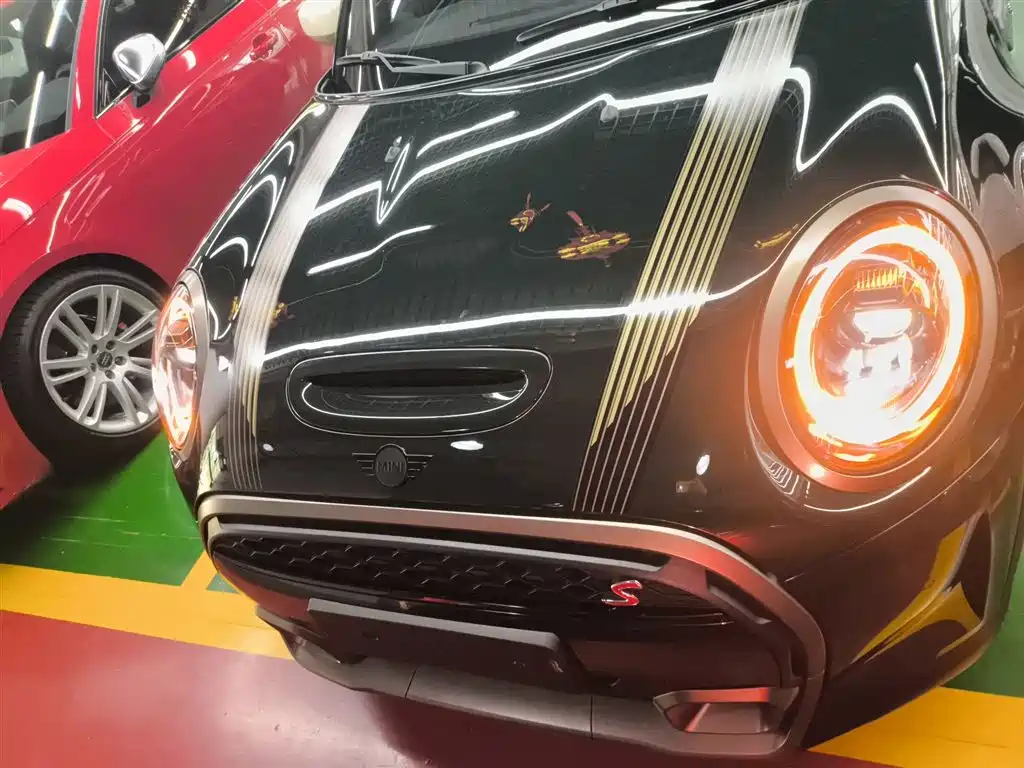 MINI 2023 2.0T COOPER S Artist купить на сайте DeffCars