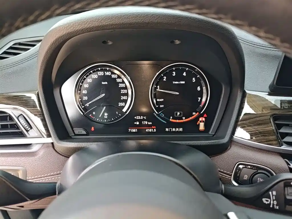 BMW X1 2021 xDrive25Li Exclusive Model купить на сайте DeffCars