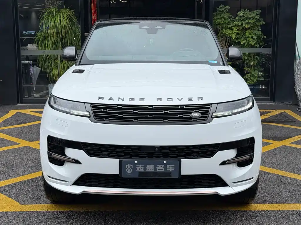 Range Rover Sport 2024 400PS Dynamic HSE купить на сайте DeffCars