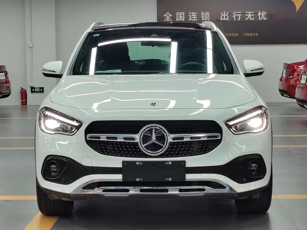 Mercedes-Benz GLA 2023 GLA 220 купить на сайте DeffCars