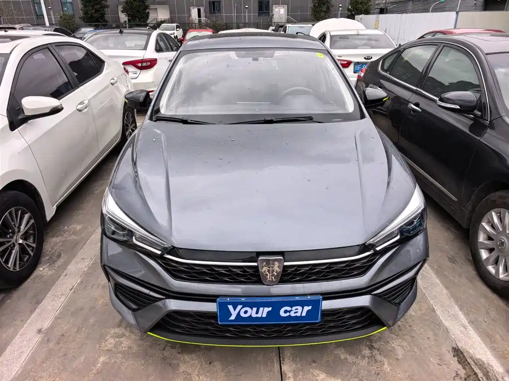 Roewe i5 2021 facelift 1.5L CVT diamond version купить на сайте DeffCars