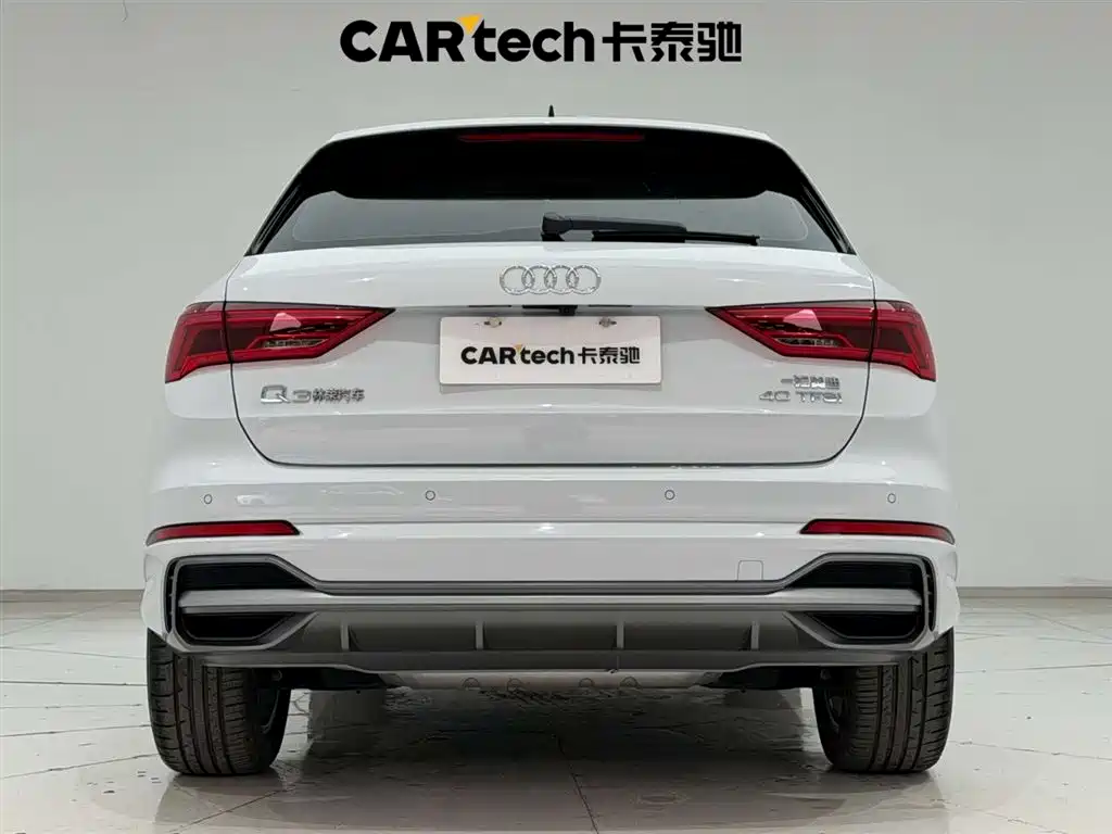 Audi Q3 2022 40 TFSI Fashionable and Dynamic купить на сайте DeffCars