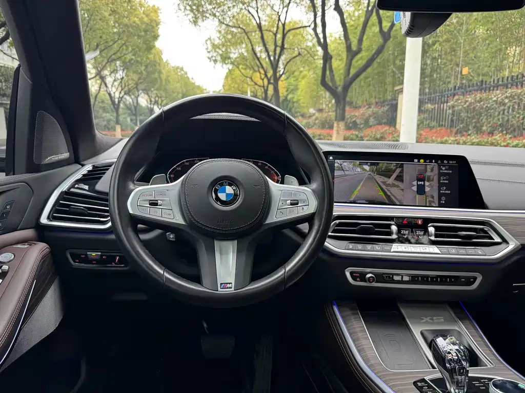 BMW X5 2022 facelift xDrive 40Li M sports package купить на сайте DeffCars