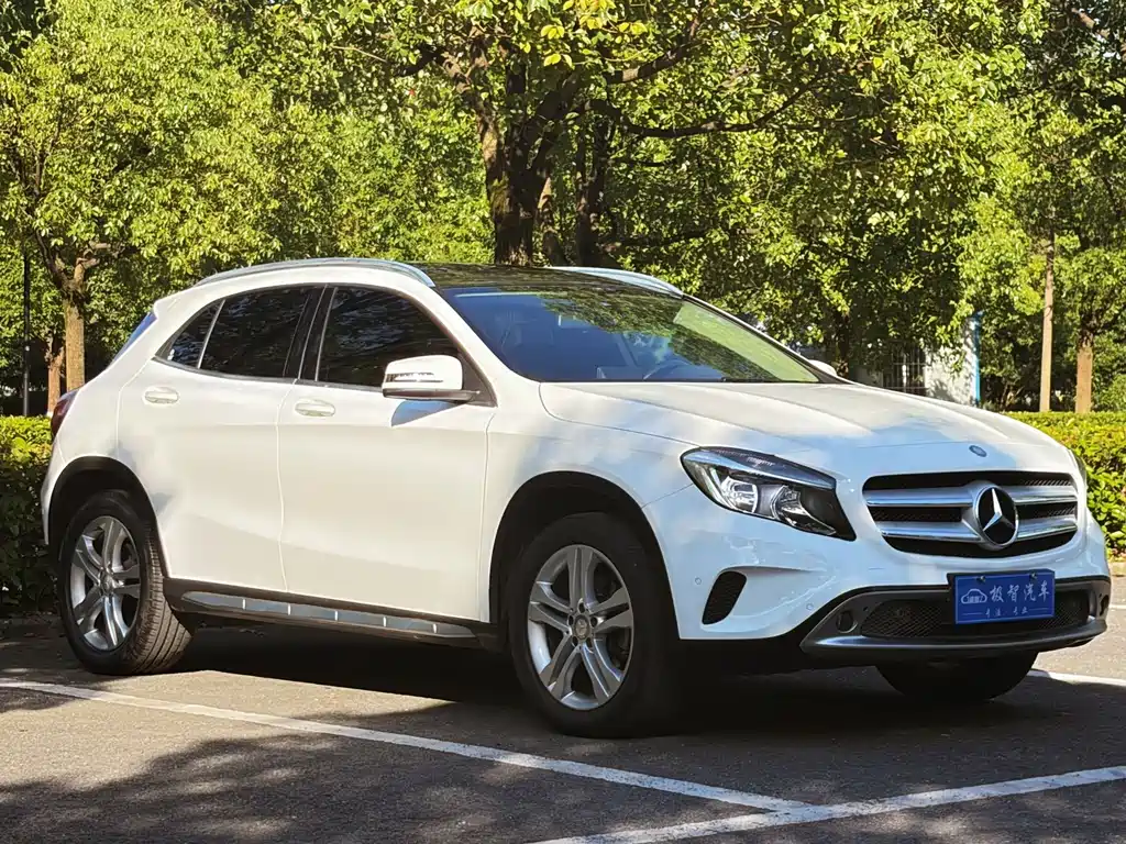 Mercedes-Benz GLA 2017 GLA 200 Dynamic купить на сайте DeffCars