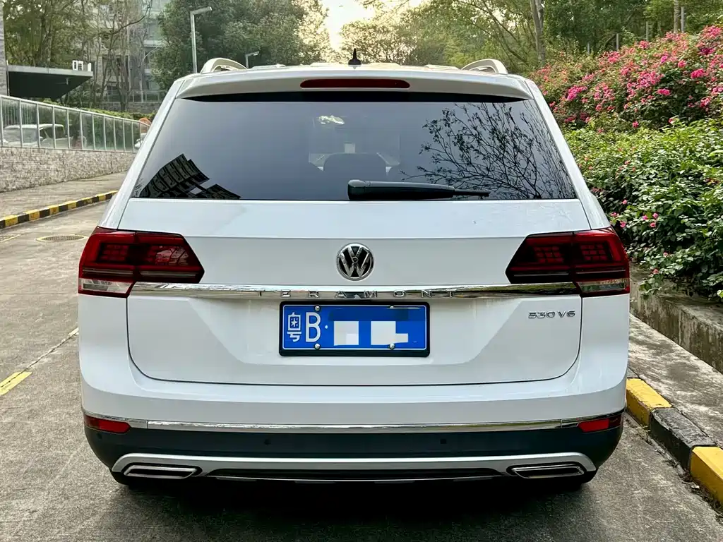Touron 2017 530 V6 four-wheel drive supreme flagship version купить на сайте DeffCars
