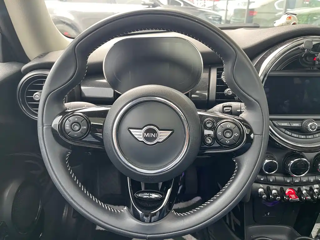 MINI 2021 1.5T COOPER Artist купить на сайте DeffCars