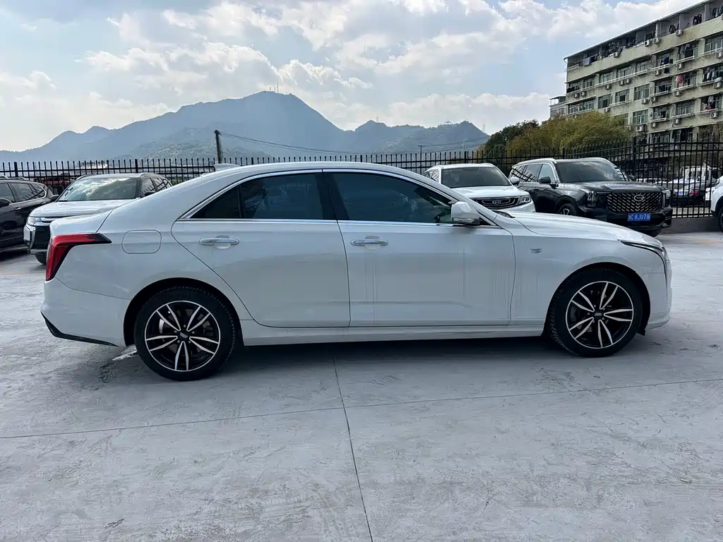 Cadillac CT4 2023 25T luxury model купить на сайте DeffCars