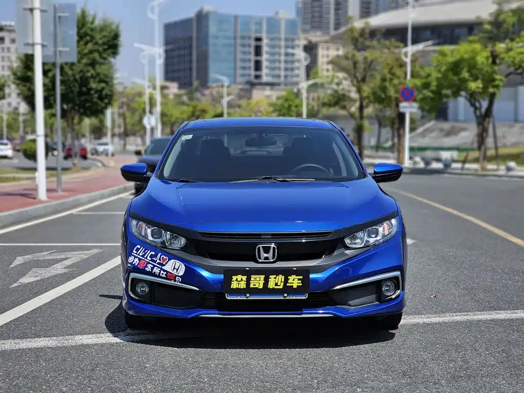 Civic 2019 220TURBO CVT Dynamic Edition National VI купить на сайте DeffCars