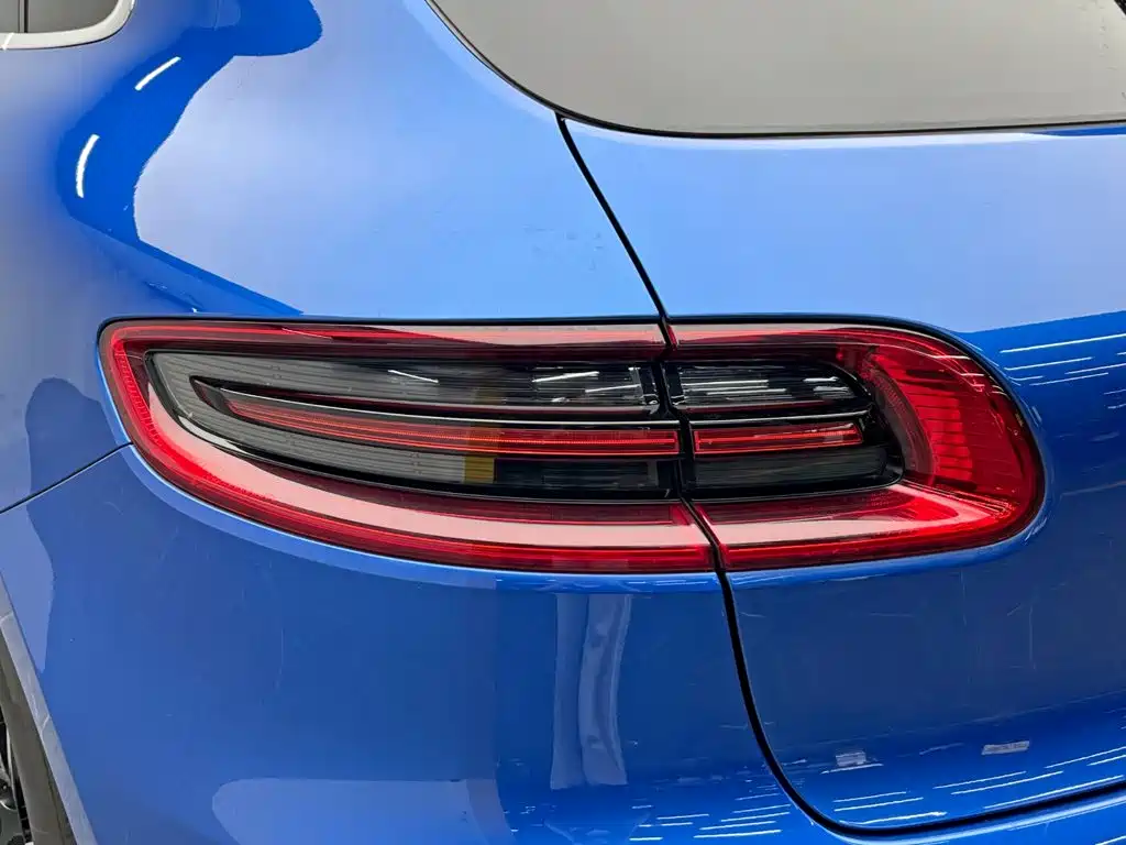 Macan 2017 Macan 2.0T купить на сайте DeffCars