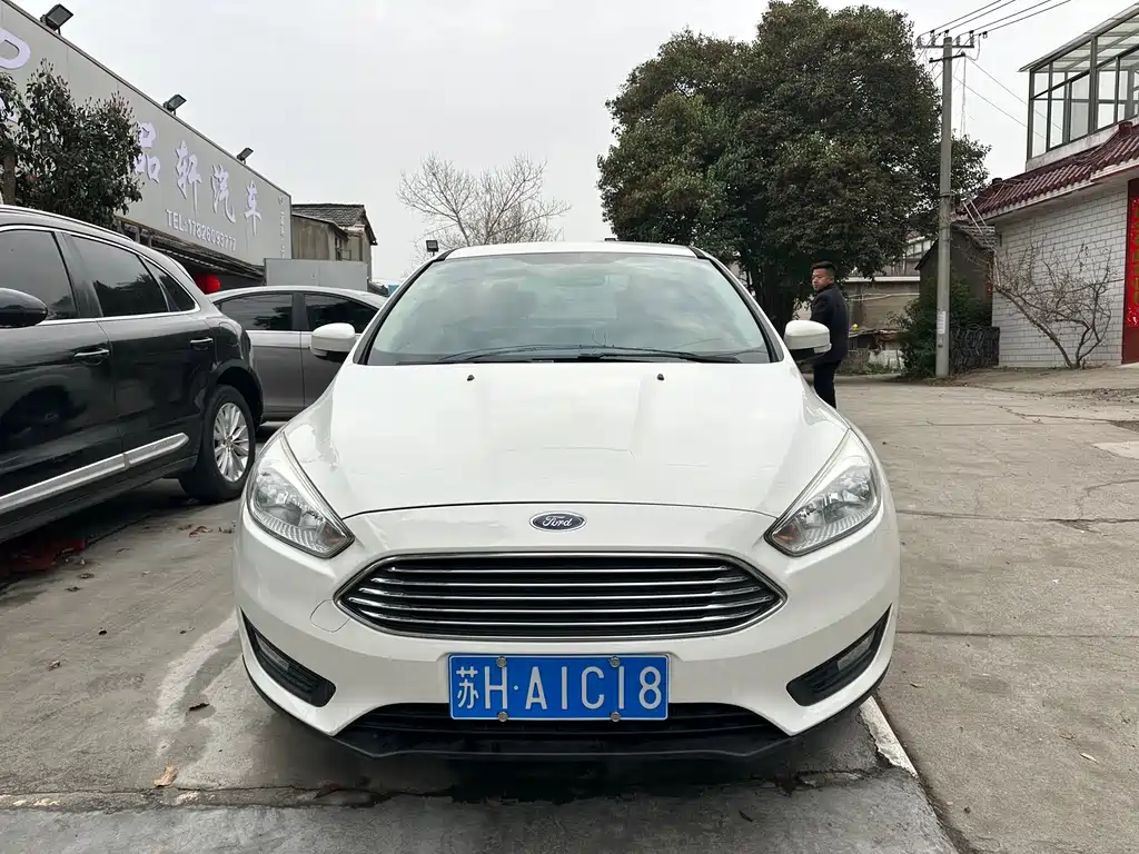 Focus 2015 sedan 1.6L automatic comfort type купить на сайте DeffCars