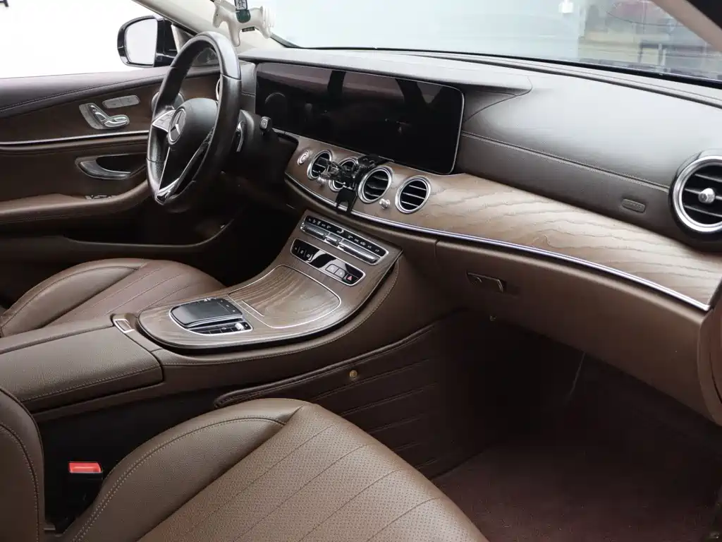 Mercedes-Benz E-Class 2021 facelift E 300 L luxury model купить на сайте DeffCars