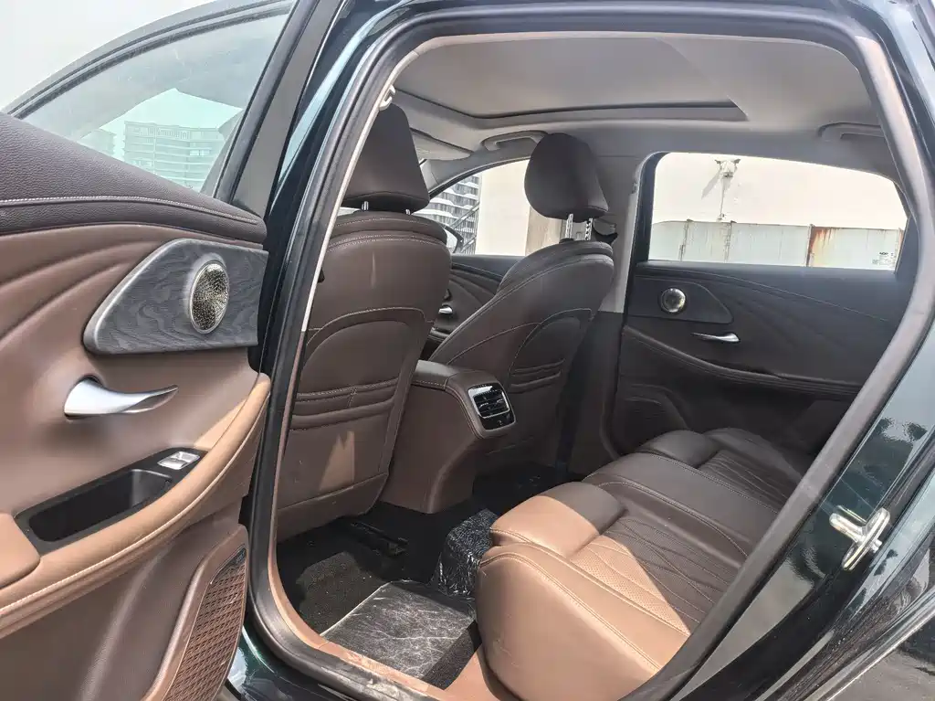Arrizo 8 2024 High Energy Edition 2.0T DCT Royal купить на сайте DeffCars