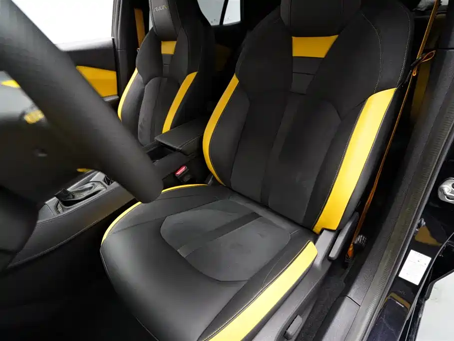 Yixuan 2023 Mach Edition 1.5T Automatic Hunting Knight Edition купить на сайте DeffCars