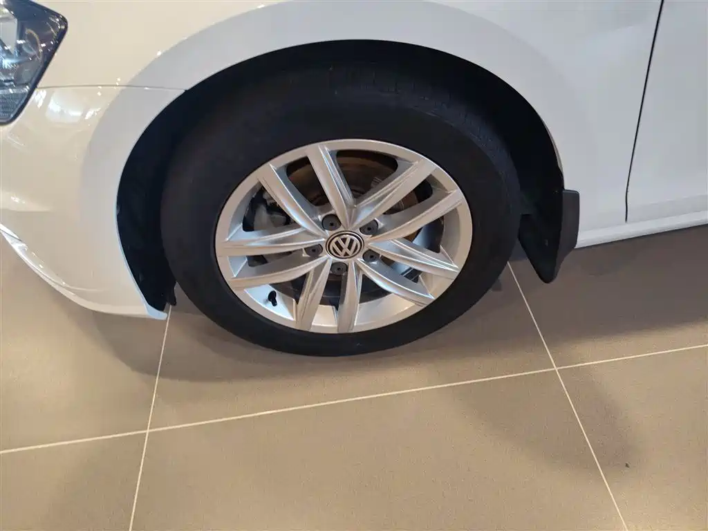 Golf 2019 280TSI DSG comfort model National VI купить на сайте DeffCars