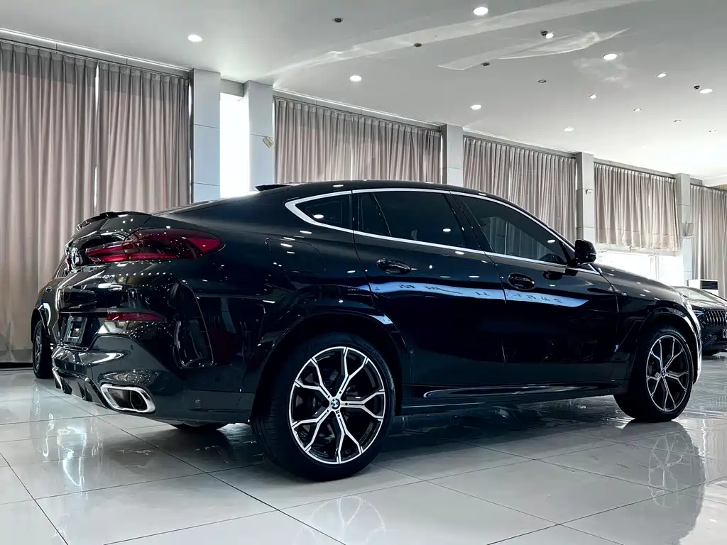 BMW X6 2023 xDrive40i M Sports Package купить на сайте DeffCars